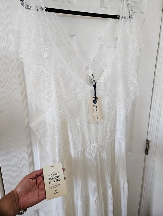 JessaKae Dresses & Skirts - NWT JessaKae Zuri Dress